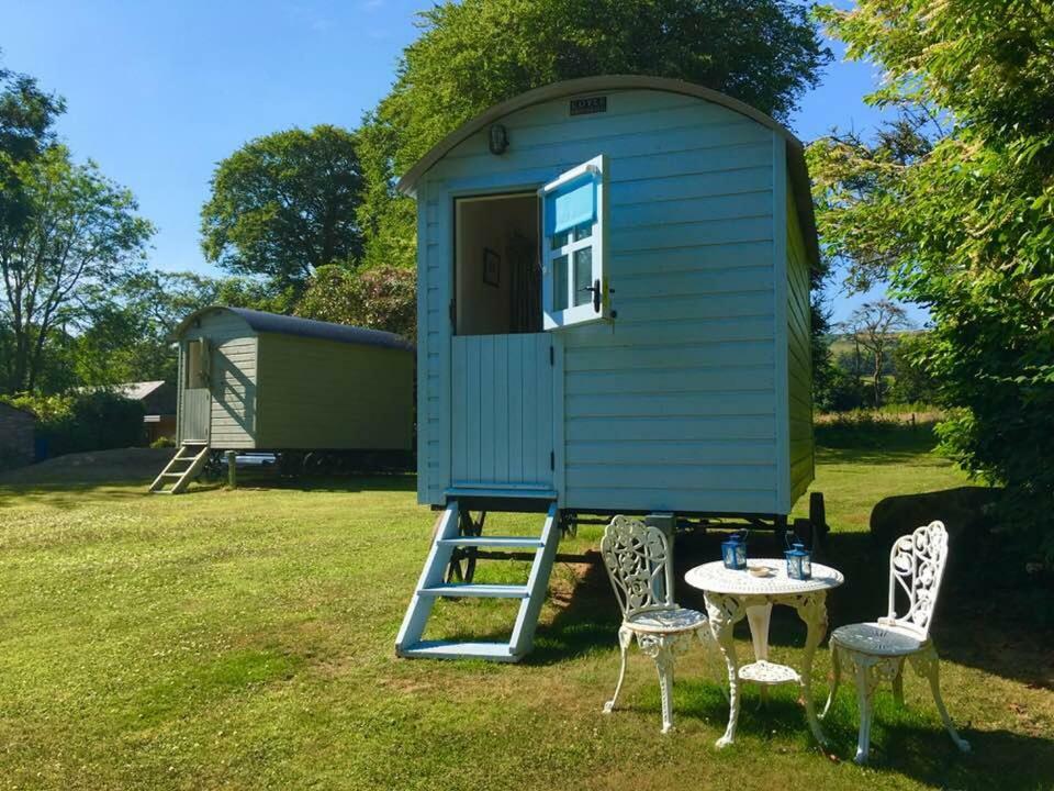 Blackstairs Shepherds Huts Killedmond ภายนอก รูปภาพ